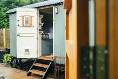 Shepherd's hut