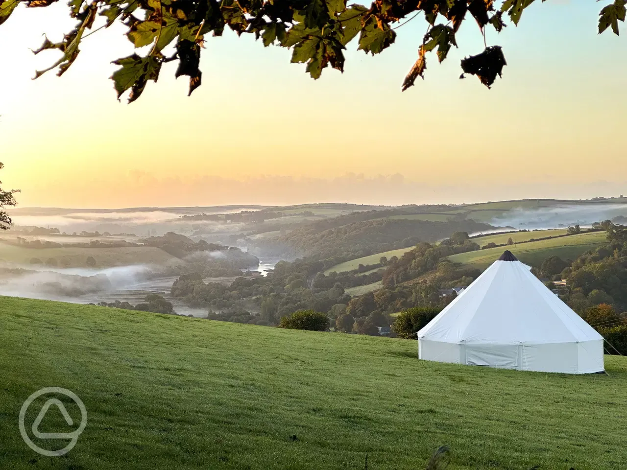 Bell tent 