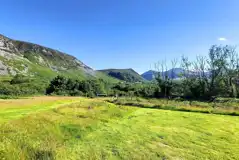 Non electric grass tent pitches