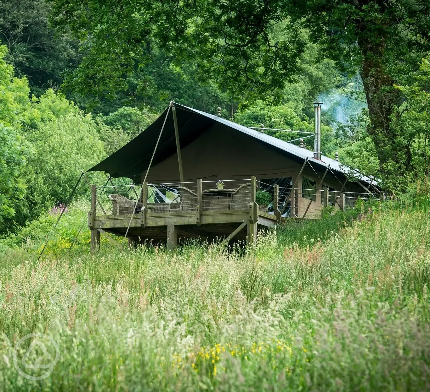 Safari tent