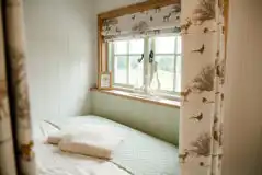 The Wensleydale shepherd's hut bedroom