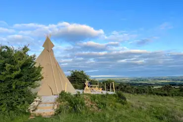 Glamping Tipi