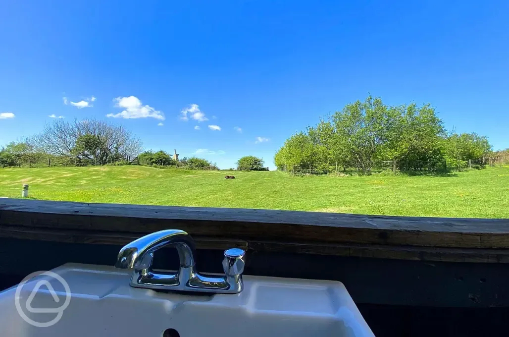 Washing up area