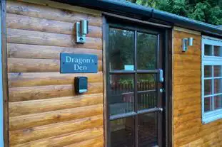 Bryn Dinas Camping Pods, Beddgelert, Caenarfon, Gwynedd