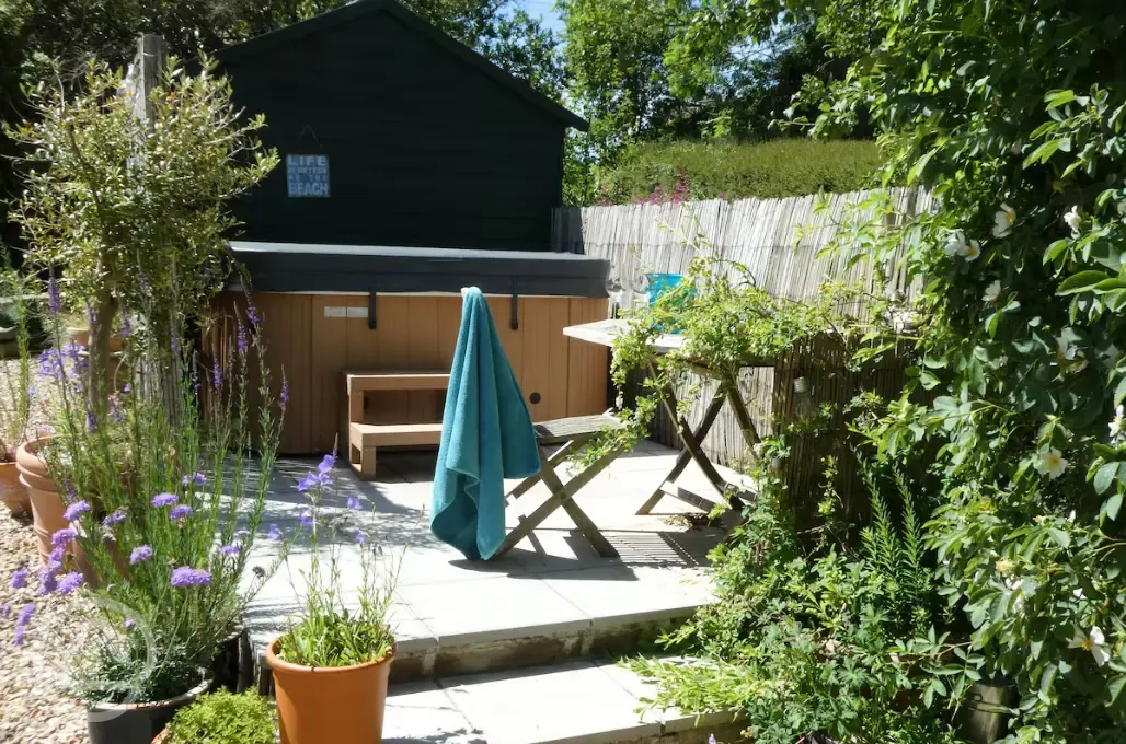 Shared hot tub and seating