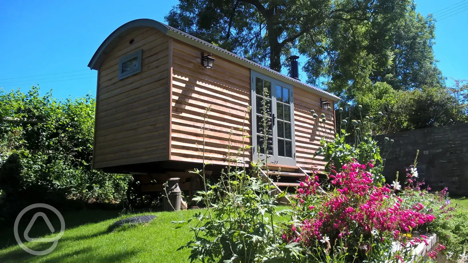 Shepherd's hut