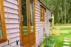 Heartwood shepherd's hut