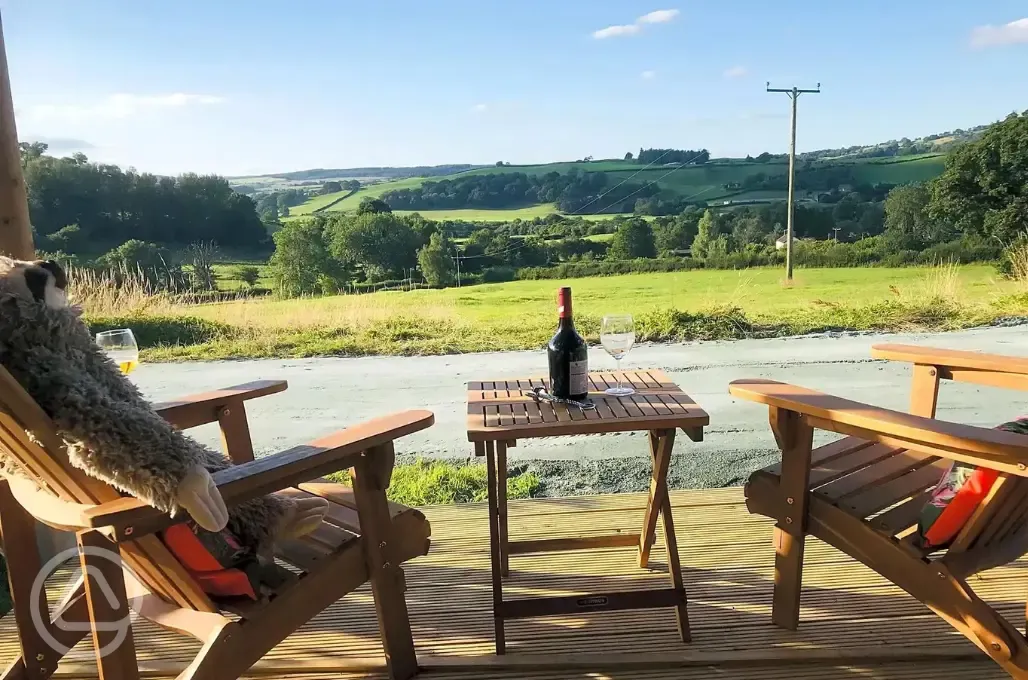 Safari tent outdoor seating and views