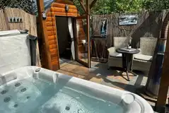 Mountview pod and private hot tub