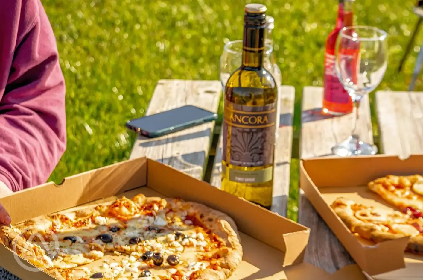 Crasu Pizza - onsite takeaway