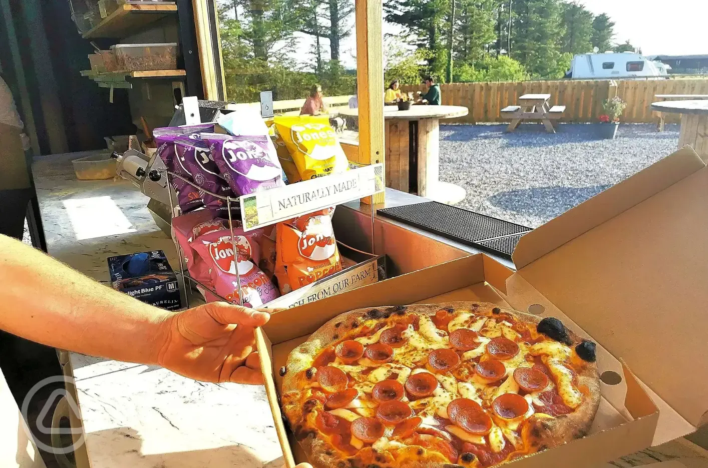 Crasu Pizza - onsite takeaway