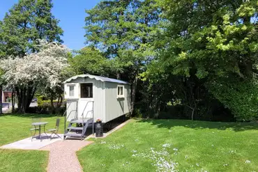 Noddfa shepherd's hut