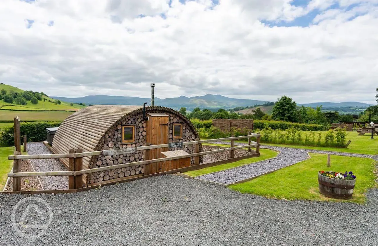 Pen-y-Fan Pemberton Glamping Pod 