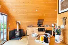 Pen-y-Fan Pemberton Glamping Pod kitchen