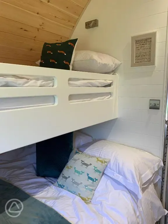 Ensuite glamping pod - bunk beds