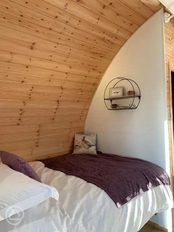 Ensuite glamping pod - double bed