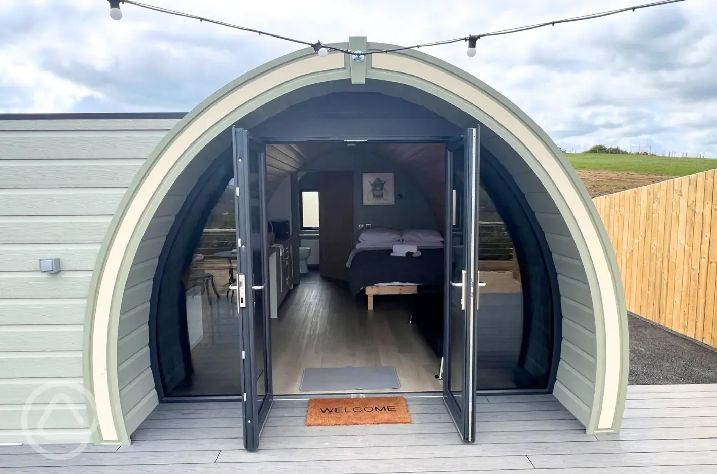 Bumble glamping pod