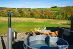 Optional wood-fired hot tubs Optional wood-fired hot tubs