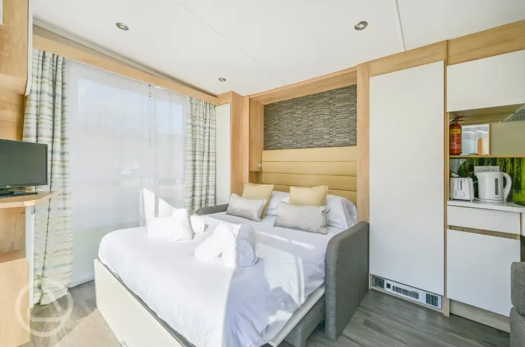 Ensuite glamping pod interior