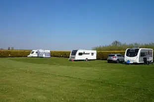 Halfway House 5 Pitch Caravan Site, Legbourne, Louth, Lincolnshire