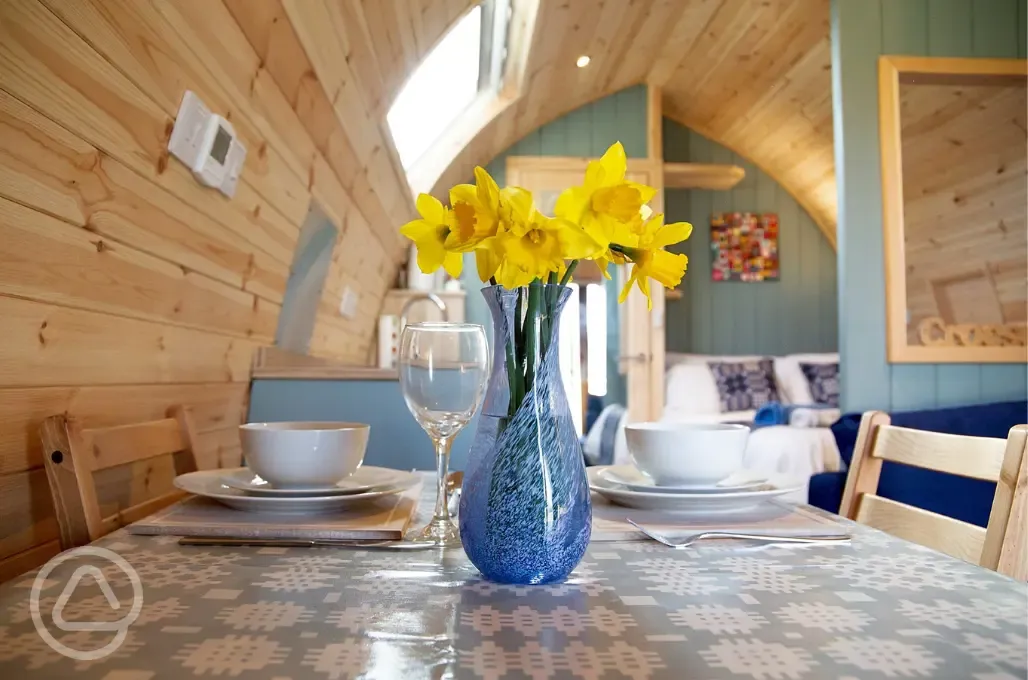 Ensuite glamping pod dining area