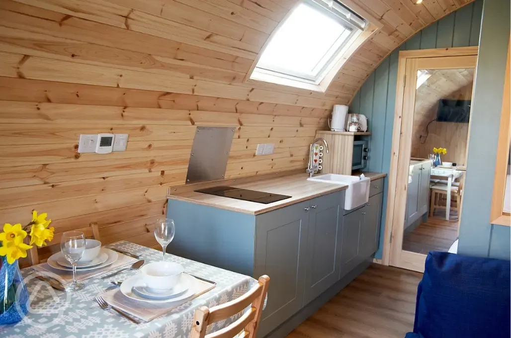 Ensuite glamping pod interior 