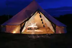 Bell tent 