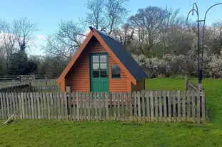 Catch a Smile , Gloucester , Gloucestershire (6.6 miles)