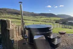 Walnut glamping pod optional hot tub overlooking countryside views Walnut glamping pod optional hot tub overlooking countryside views