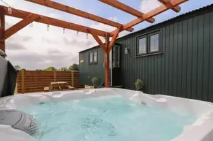 Lodeside Glamping, Lode, Cambridge, Cambridgeshire