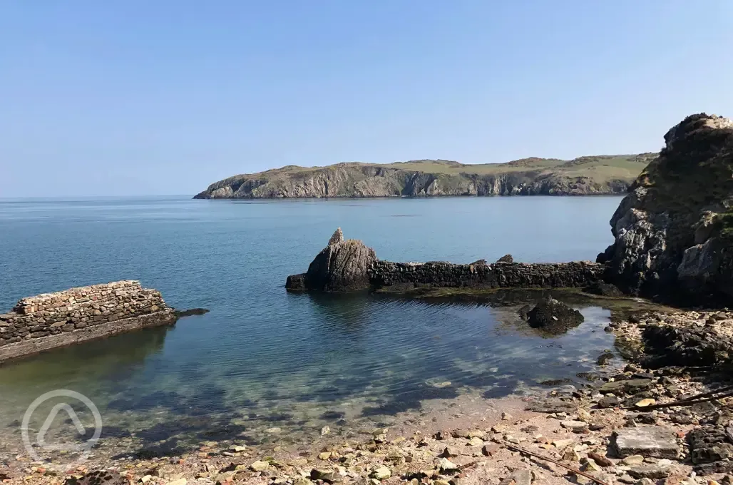Nearby beaches
