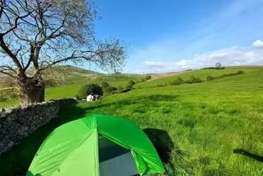 Non electric grass tent pitches