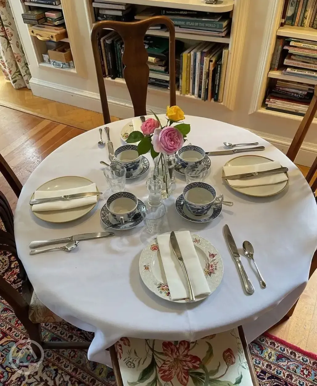 Dinning at Warwick Hall