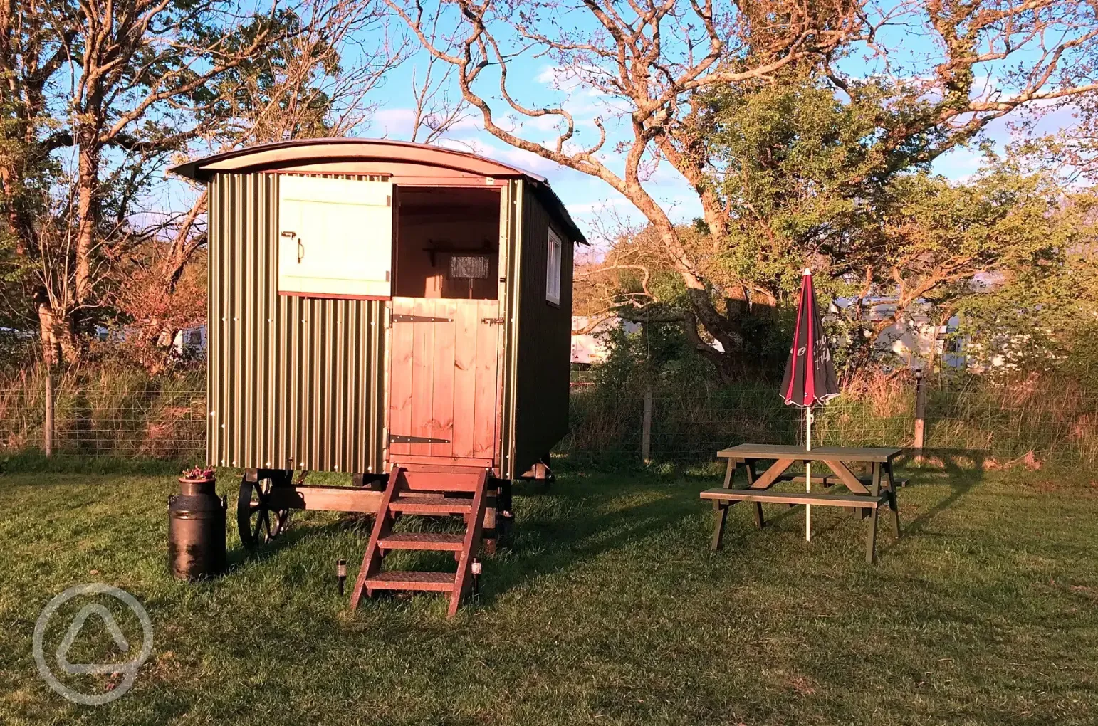 Shepherd's hut