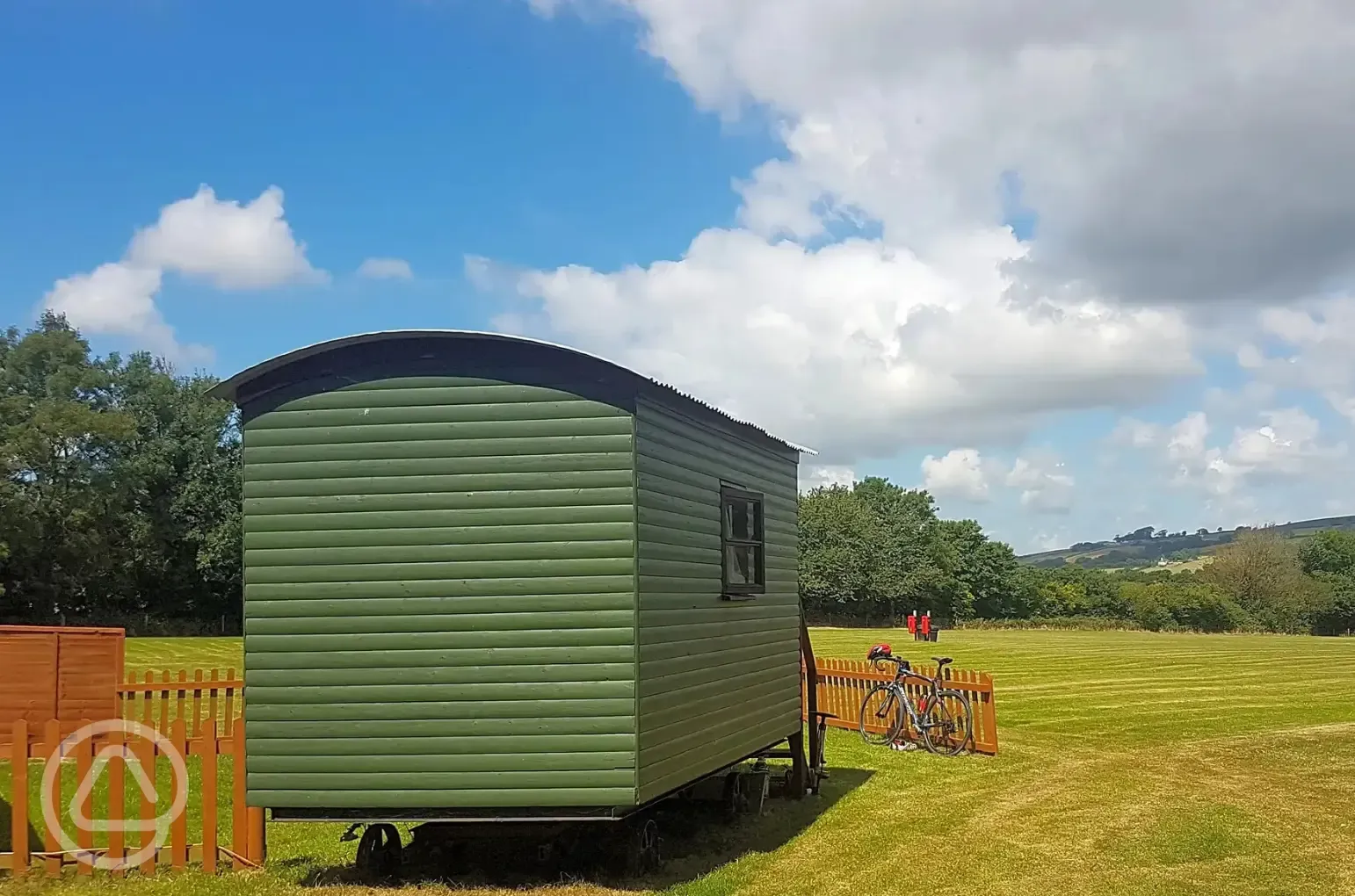 Shepherd's hut