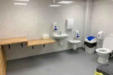 Family and accessible facilities 