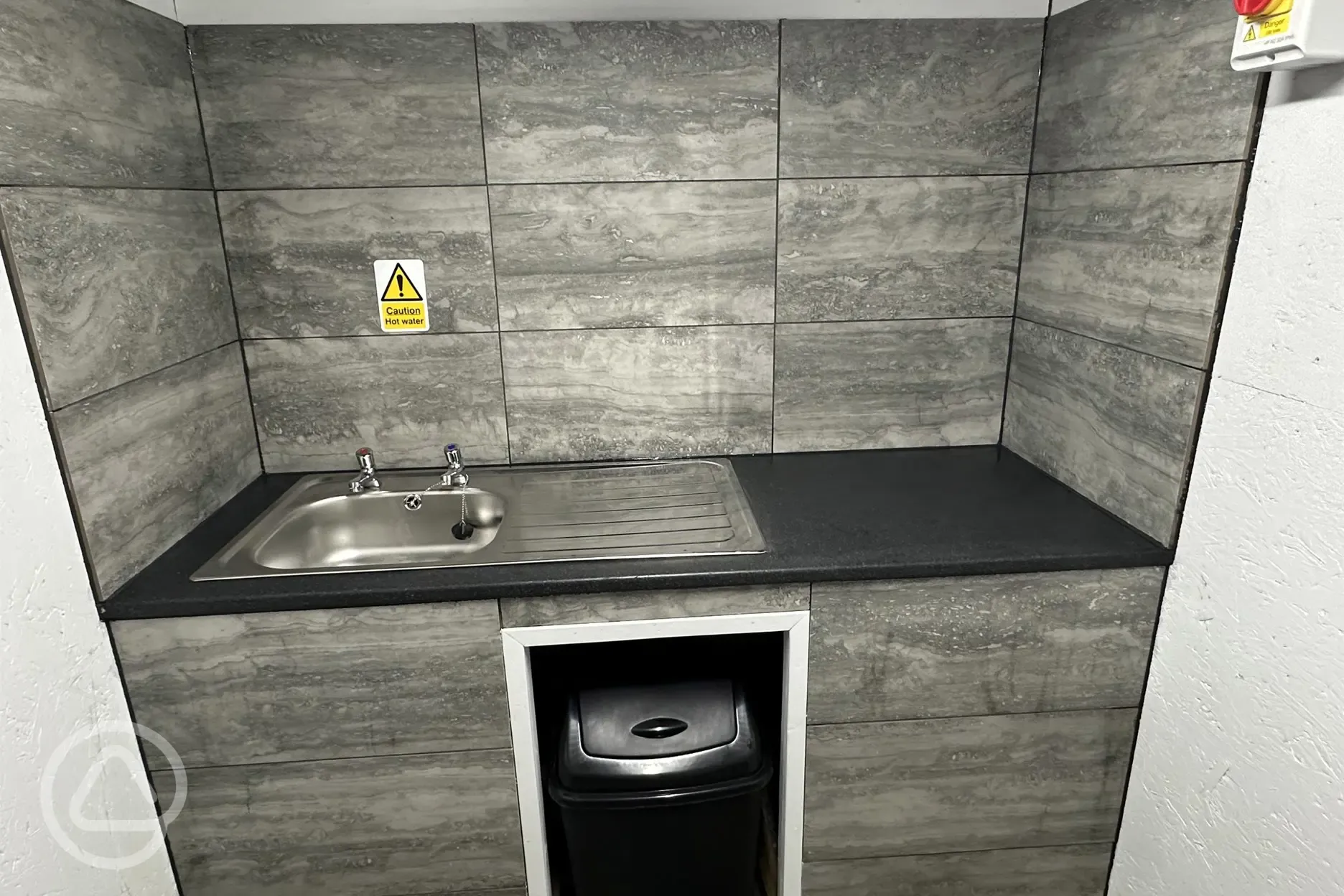 Washing up area