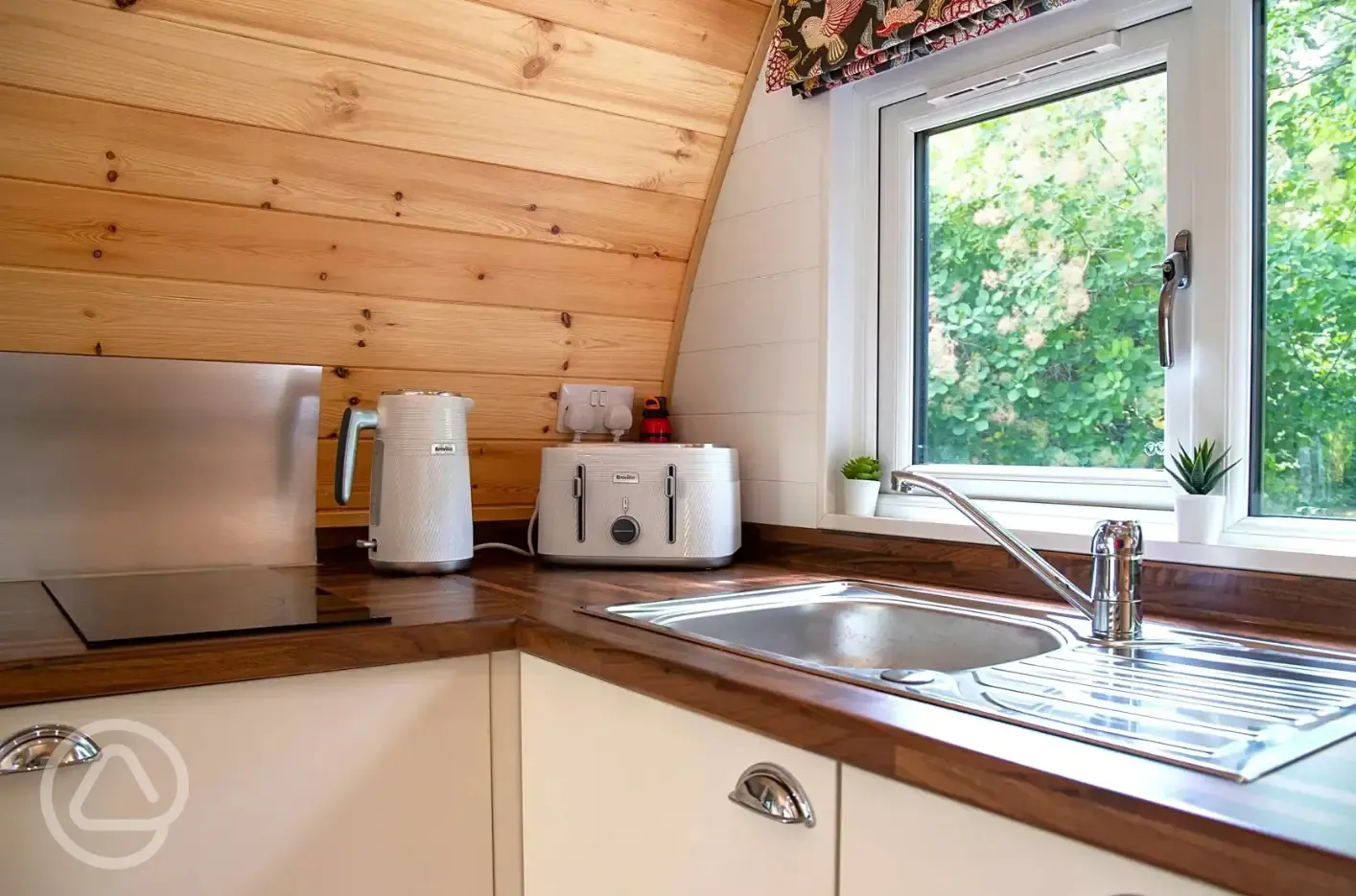Glamping pod kitchen