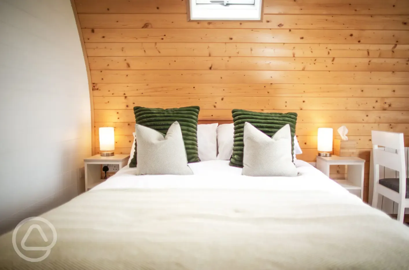 Glamping pod double bed