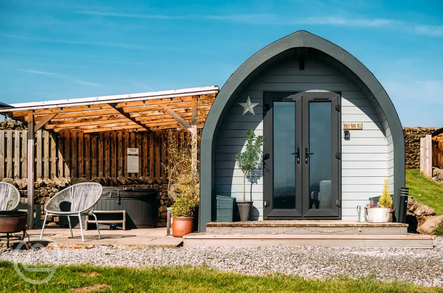 Holly Bush Hill ensuite glamping pod