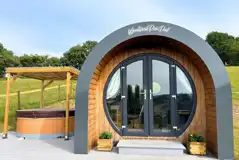 Glamping pod with hot tub Glamping pod with hot tub