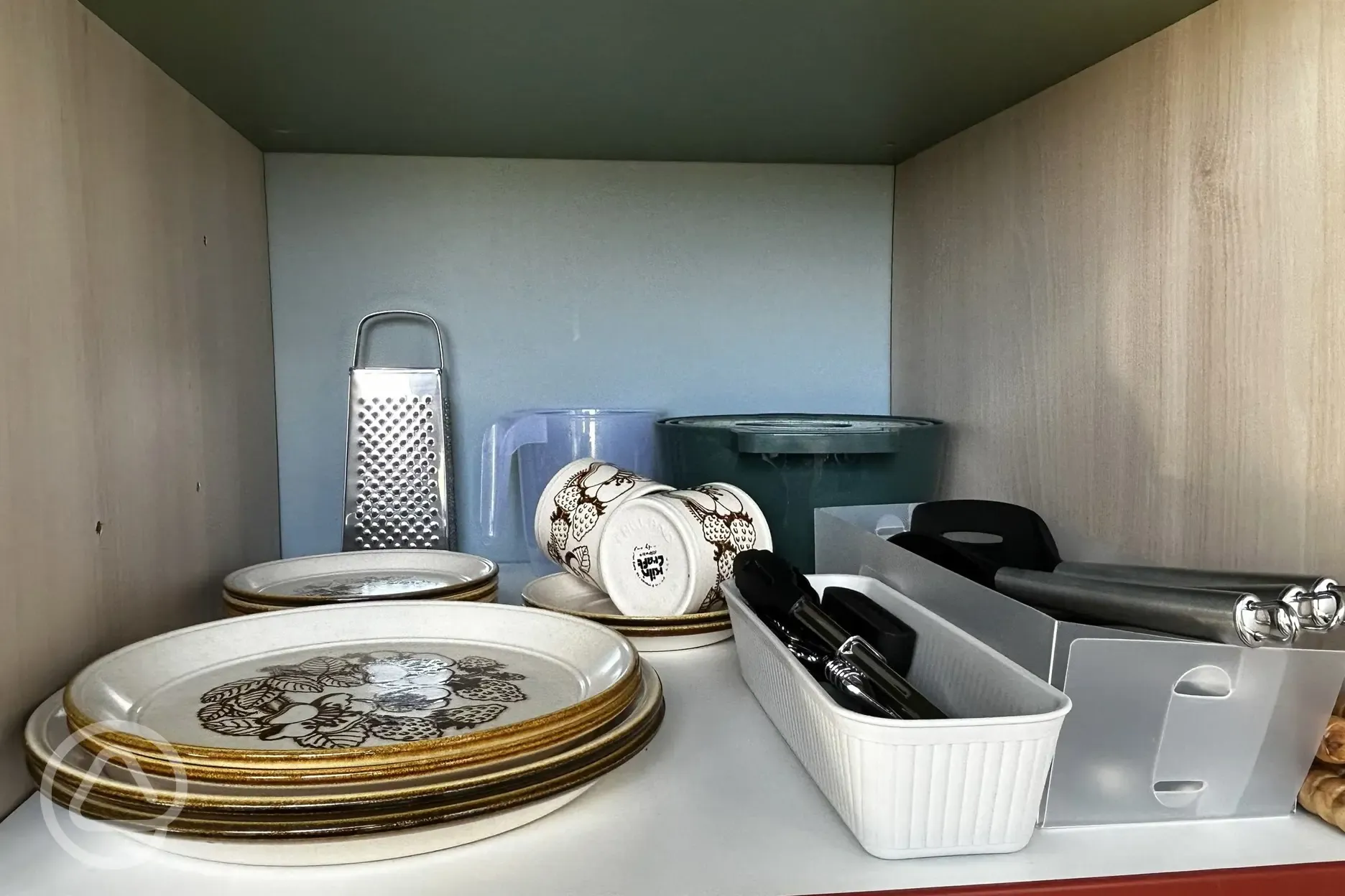 Coco Pod kitchen utensils