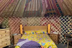 Primrose yurt double bed Primrose yurt double bed