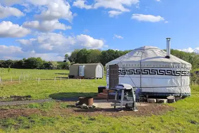 Brambles Glamping 