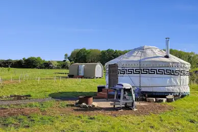 Brambles Glamping 