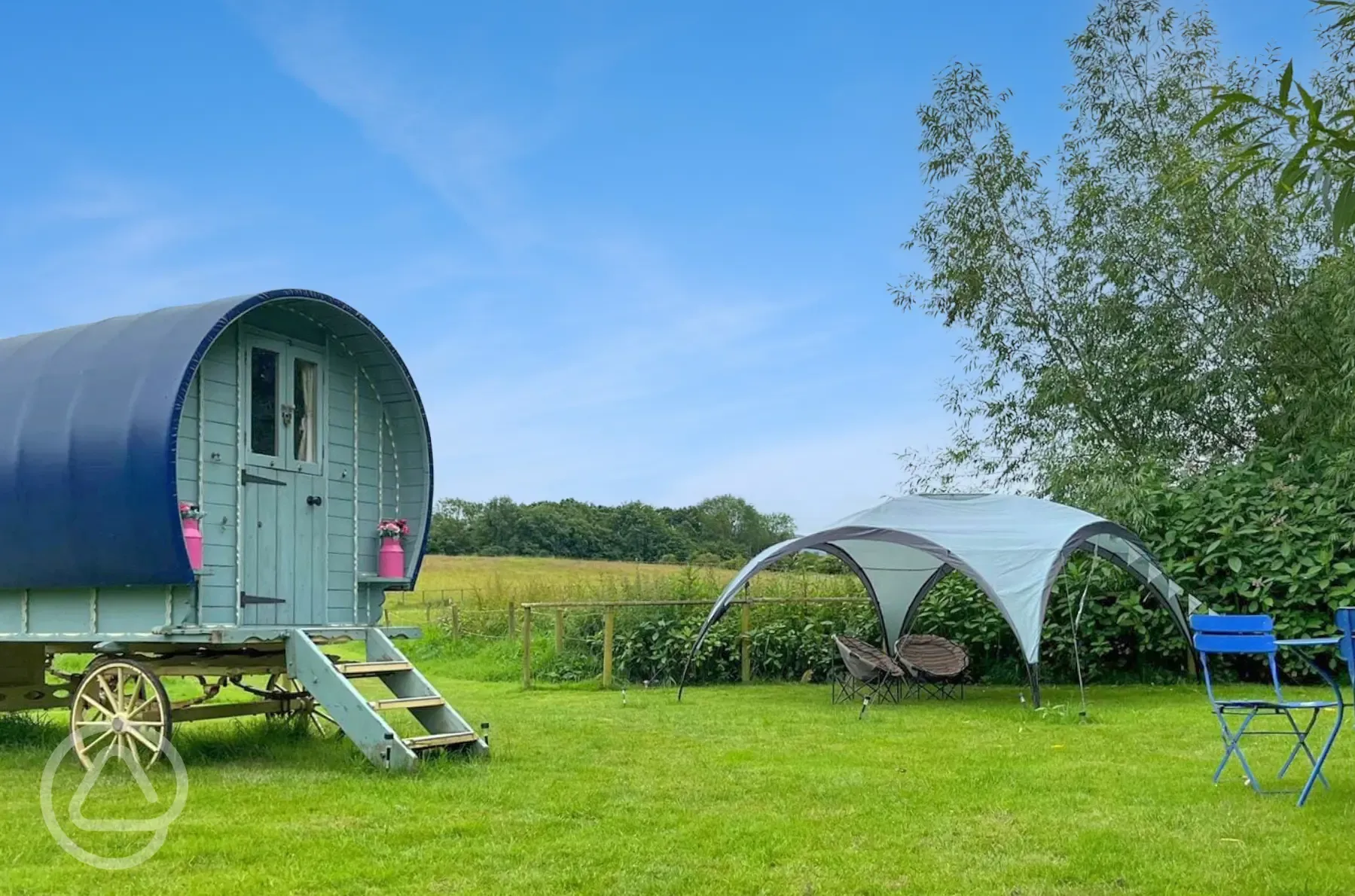 Bow top gypsy caravan
