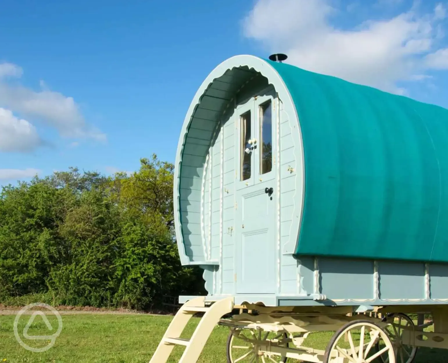 Bow top gypsy caravan