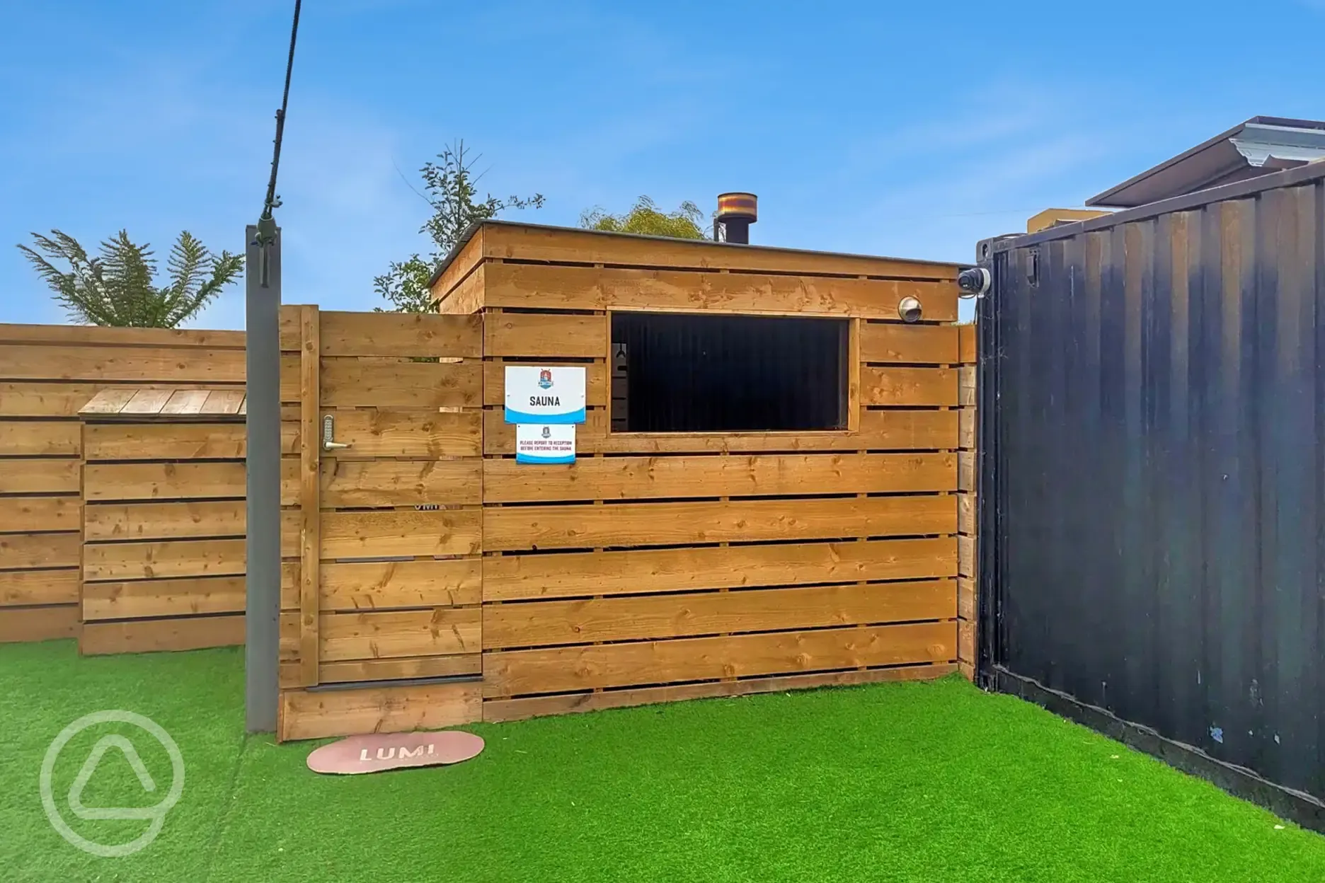 Sauna and cold plunge sessions available (extra cost)