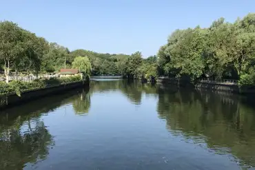 Medway river