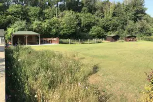 Allington Lock Camping and Cabins, Allington, Kent (3.5 miles)